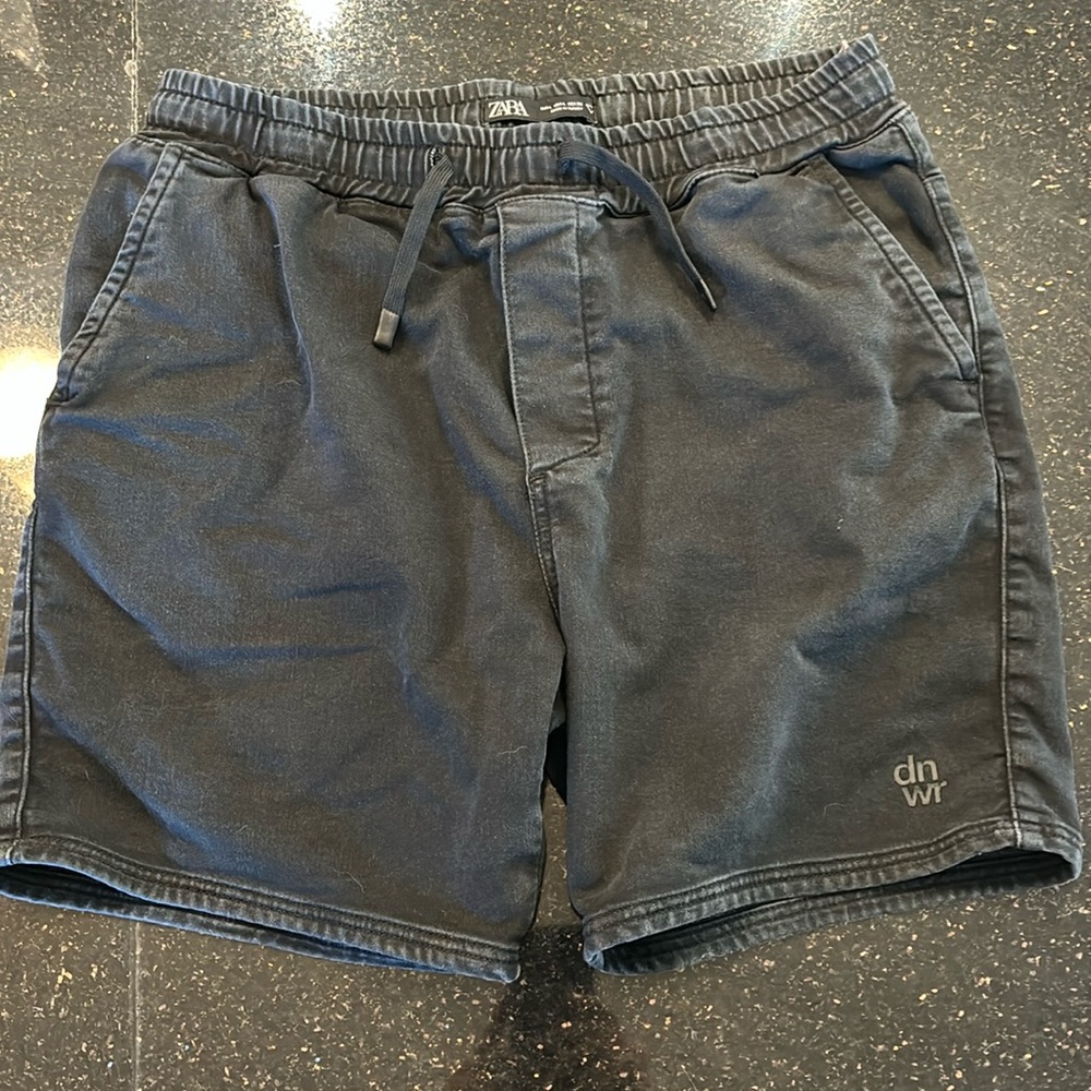 Men’s black, Zara brand, shorts